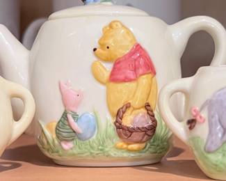 Miniature Winnie the Pooh Tea Set