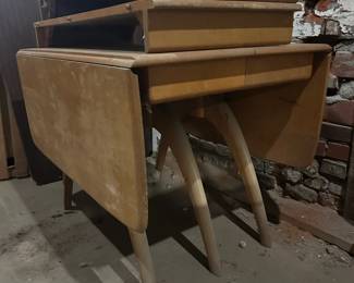 Heywood Wakefield Dining Table (Needs Refinishing)
