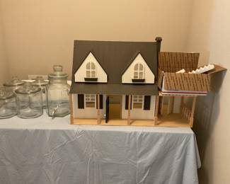 Magnolia Farms Dollhouse with Furniture