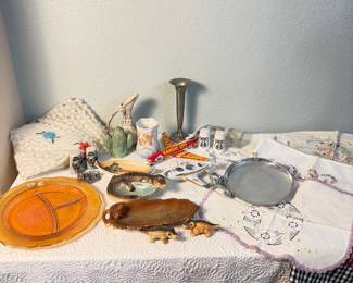 Lot #153 Vintage Treasure Hunting Lot β Pristine Vintage Linens, Pewter Vase, Amber Carnival Glass Plate, Route 66 Salt & Pepper