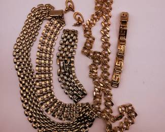 Lot #40 Large Vintage Gold Tone Bracelet Lot β Chunky Link Bracelets, Retro Chain Bracelets, Estate Fashion Jewelry Collection