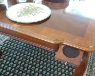 dining room table and 4 chairs