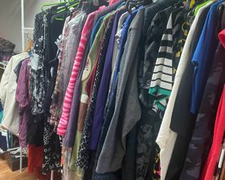 Plus size womens. XL to 3x