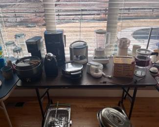 Small Appliances - Cuisinart, Keurig, Hamilton Beach, Black & Decker, Oyster