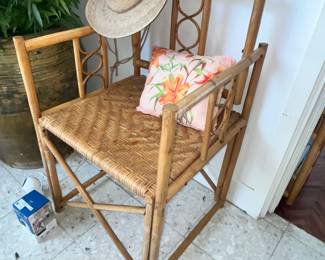 VINTAGE MCM PAVILLION-STYLE RATTAN CHAIR