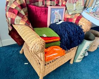 NICE WICKER CHAIR (UNDER THE BLANKETS!)