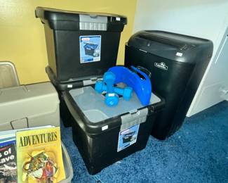 SHREDDER, FILE BOXES