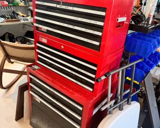 TALL CRAFTSMAN TOOL CHEST