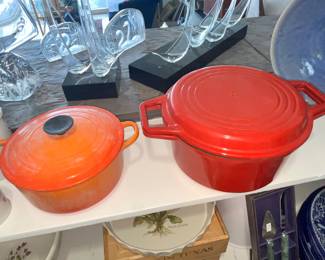 ENAMELED CAST IRON DUTCH OVENS