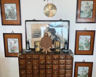 ASIAN ACCENTS EVERYWHERE!