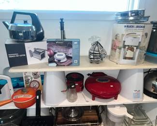 SMALL APPLIANCES