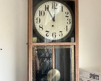 ANTIQUE INGRAHM REGULATOR