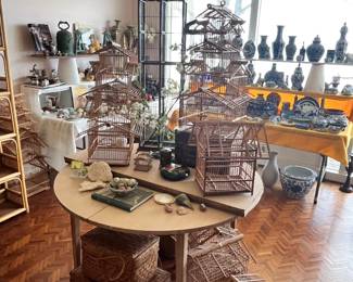 BIRD CAGES OF ALL SIZESW