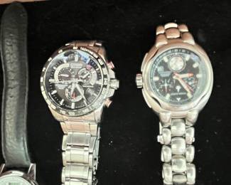 MEN'S CITIZEN ECO-DRIVE & CHASE-DURER BOMBER COMMAND CHRONOGRAPH