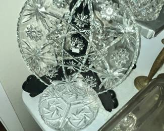 ANCHOR HOCKING ROUND GLASS SANDWICH TRAY