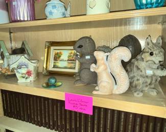 SQUIRRELS, CHIPMONKS