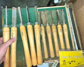 LARGE SET OF WOOD TURNING KNIVES