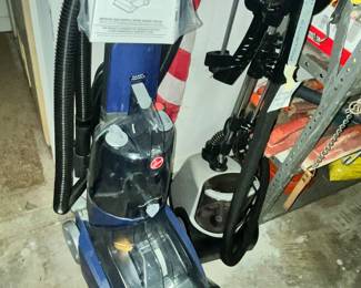 HOOVER VACUUM & ROWENTA STEAMER