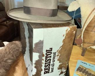 GENUINE "BEAVER BRAND" HAT - EXCELLENT!