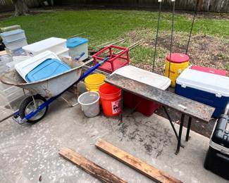 WHEELBARROW & STORAGE CASES