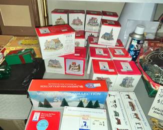 LIBERTY FALLS MINIATURES IN BOXES