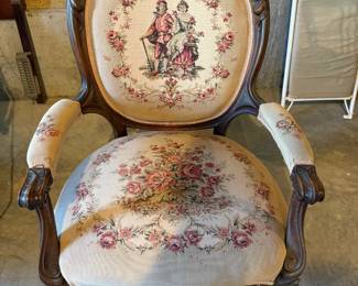 Victorian Walnut Arm Chair