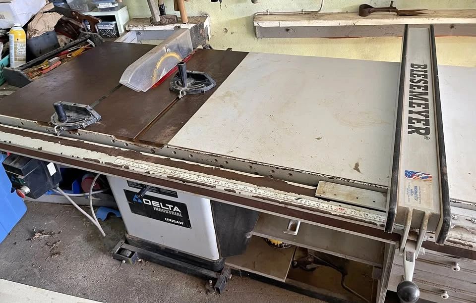 Delta Unisaw 230v 10 inch Table Saw