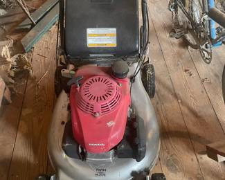 Honda mower