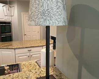 Black and White Floral Print Table Lamp
