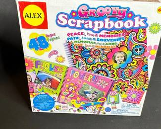 ALEX Groovy Scrapbook Craft Kit