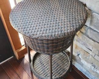 Wicker Outdoor Drink Tub Stand with Galvanized Insert third image
