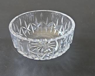 Cut Crystal Glass Bowl with Starburst and Pinwheel Patterns