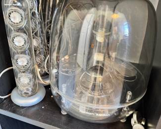 Harman Kardon Vintage Speaker *NOT WORKING*