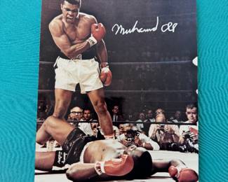 Muhammad Ali Signed photo