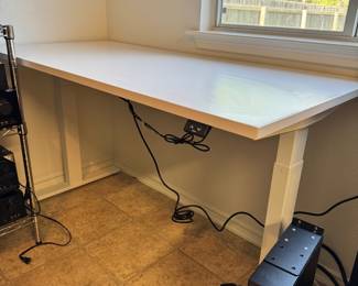 Poppin Adjustable High Desk