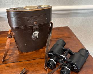 Vintage Binoculars w Transistor Radio Leather Case