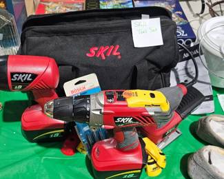 SKIL TOOL LOT