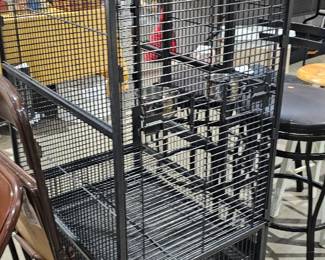 ROLLING BIRD CAGE