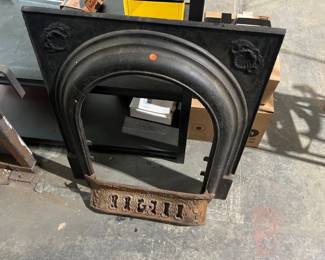 CAST IRON FIREPLACE SURROUND MANTLE