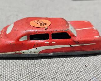 VINTAGE METAL CAR