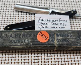 STRAIGHT RAZOR 