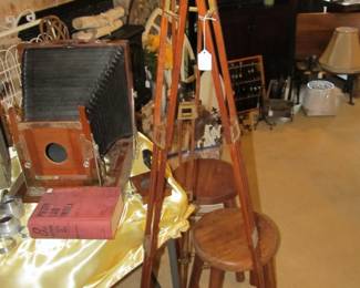 ATQ wood/brass camera tripod