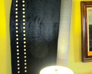 8x10 NEW rug, never used. we actually took it out of the plastic.