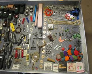 NICE selection of men's and women's jewelry