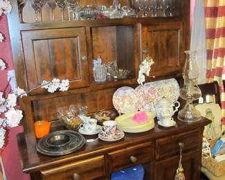 VTG 2pc hutch