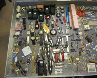 NICE selection of men's and women's jewelry