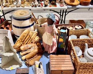 Tea sets and other vintage items