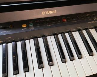 Yamaha Keyboard