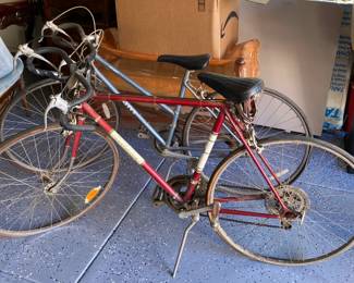 Vintage 1970s 10 speeds