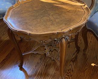 Antique Pie Crust Table
